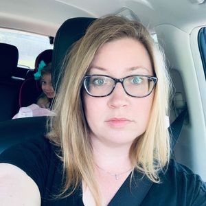 Meet your Posher, Keri